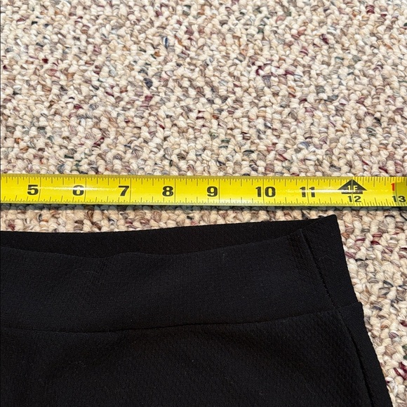 Love Culture Classic Black Pull On Pencil Skirt. Small - Picture 4 of 5